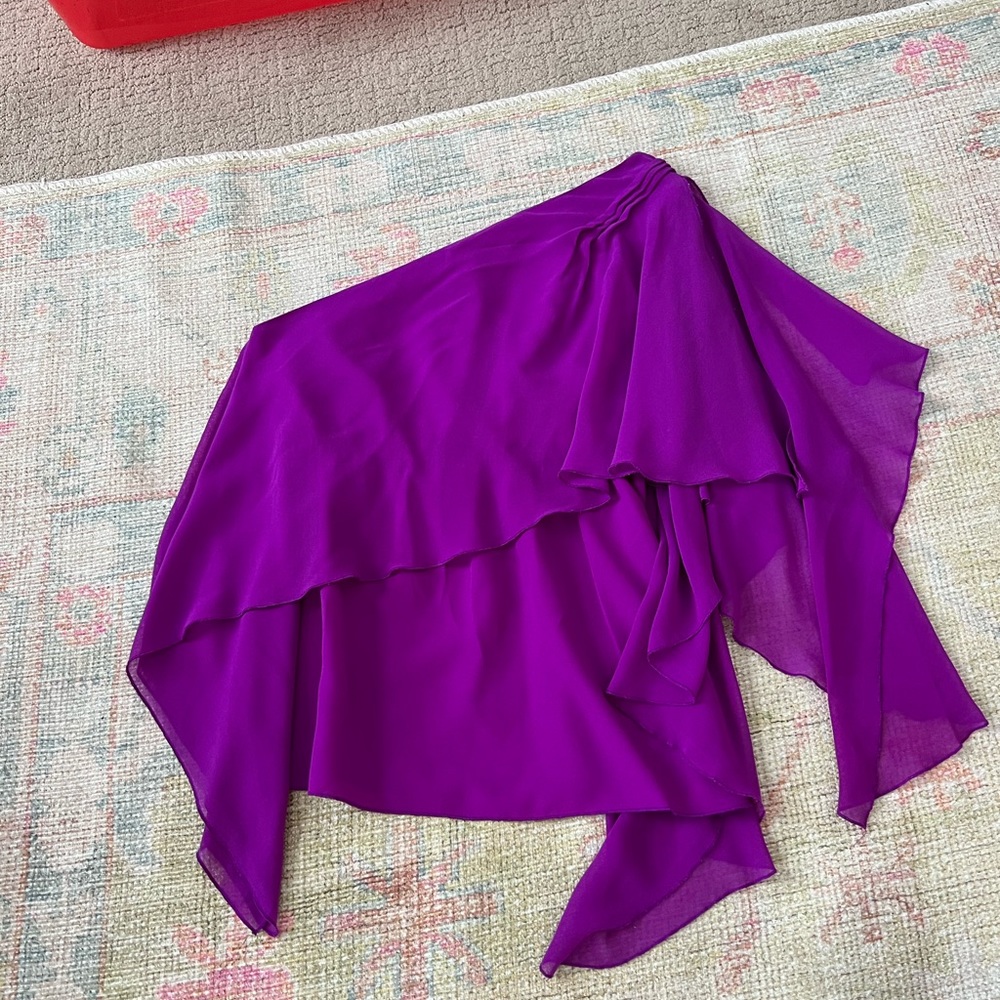 One shoulder flowy blouse